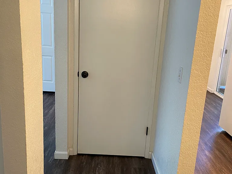 The Victorian — Photo 19
