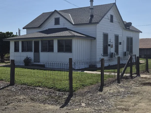 10395 Avenue 384, Dinuba, CA 93618