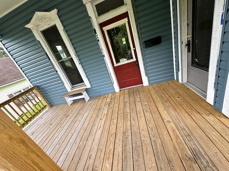 1100 Lowell St — Photo 26