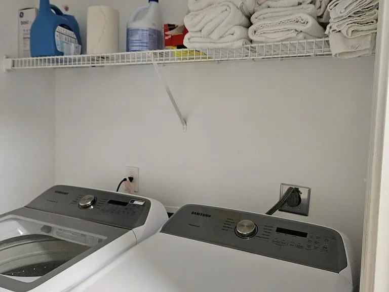 9933 Alexanders Ridge Dr — Photo 27