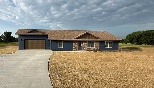 1123 S Gale Ln Photo 1