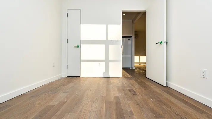 Rented by Nooklyn NYC LLC | media 45