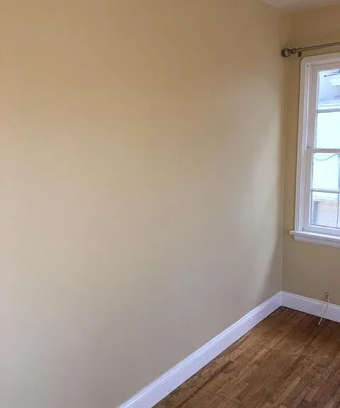 1438 Roycroft Ave — Photo 11