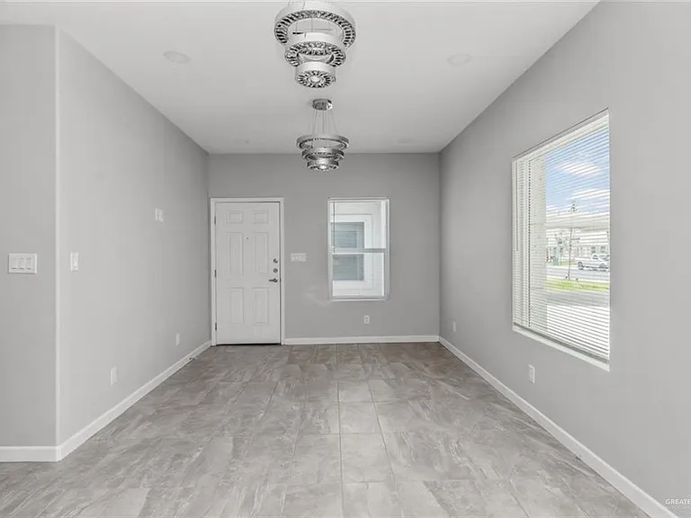901 Sugar Dr #3 — Photo 6