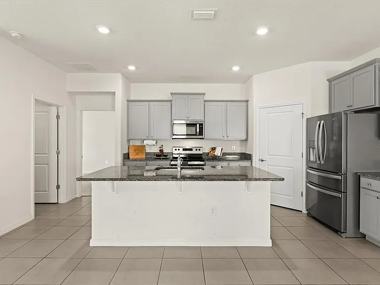 8104 Penrose Pl — Photo 15