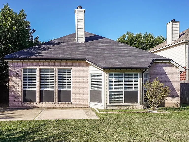 4617 Seneca Dr — Photo 16