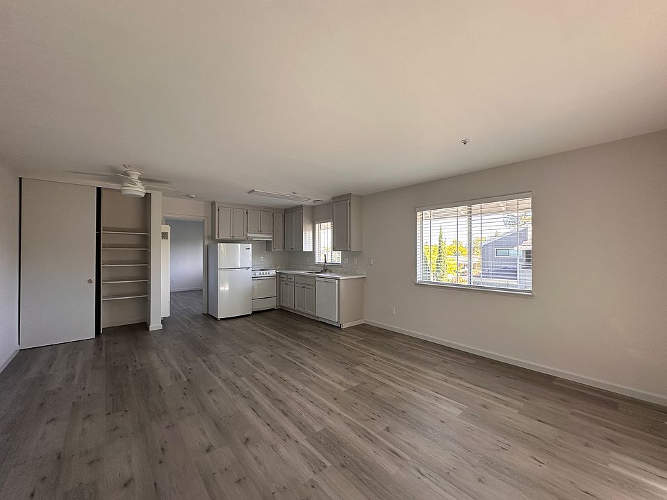1st image of 676 3rd St W #676