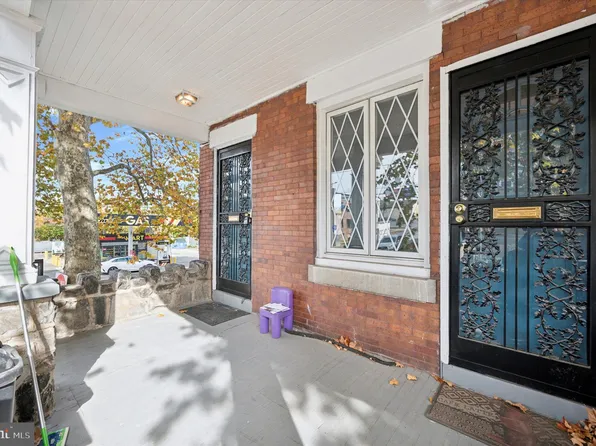 1127 Kerlin St, Chester, PA 19013