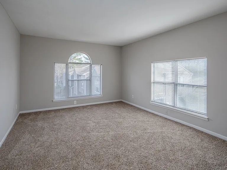 Oak Grove Bedroom-Granite