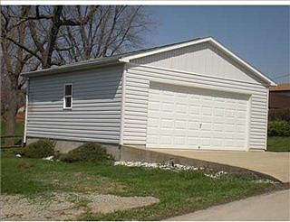 4th image of 1551 4th St