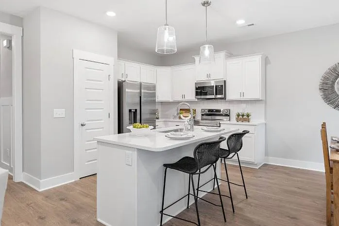 229 Hudson Dr — Photo 11