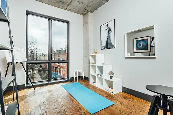Rented by Nooklyn NYC LLC | media 36