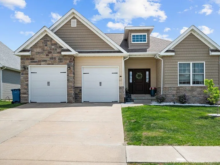67 Cobblestone Ln — Photo 6