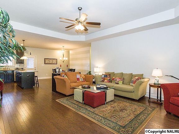 4th image of 8332 Anslee Way