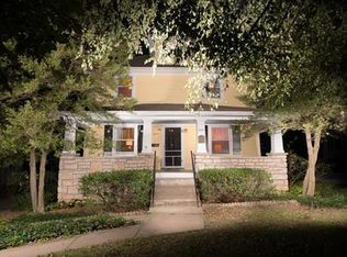 7224 Booth St, Prairie Village, KS 66208