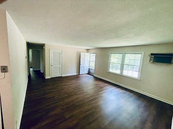 4th image of 462 S Fairview Avenue Ext #1