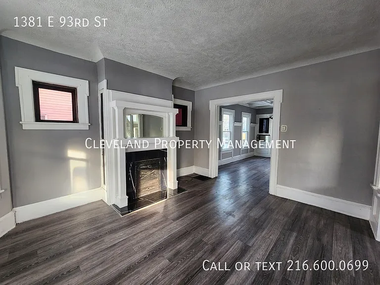 1381 E 93rd St — Photo 3