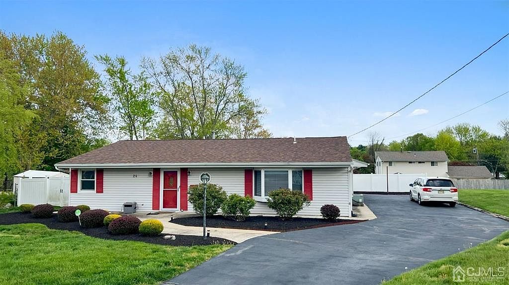 24 Starling Rd S, Kendall Park, NJ 08824 Zillow
