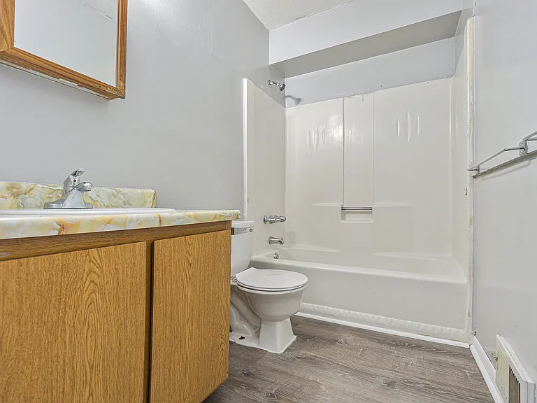 5965 Briarcliff Ln — Photo 3
