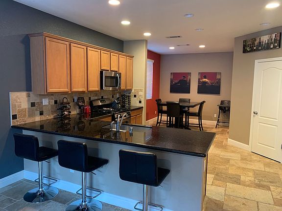5th image of 4520 Hidden Glen Dr