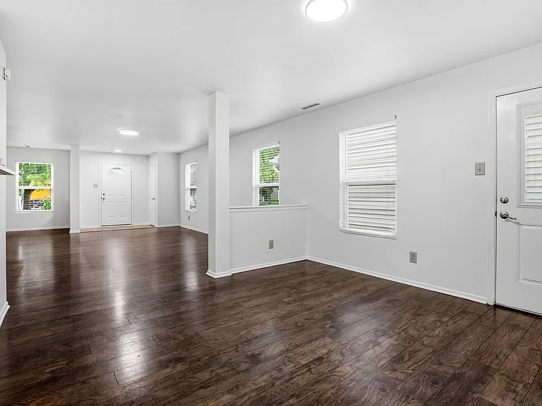12192 Maize Dr — Photo 13