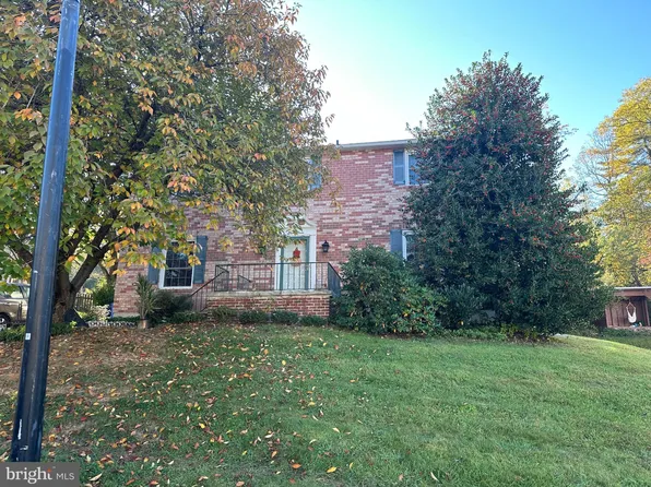 811 Ramshead Cir, Cockeysville, MD 21030