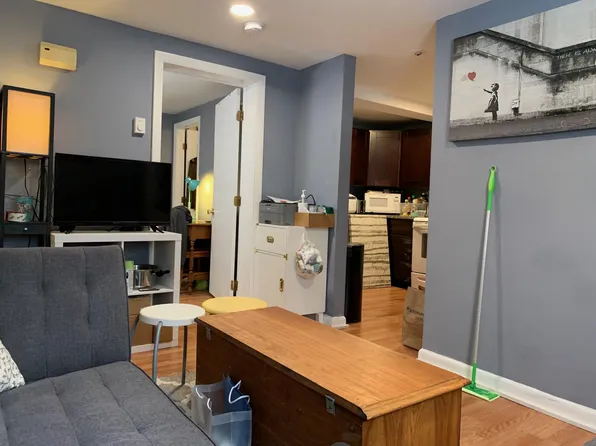 96 Gano St APT 1, Providence, RI 02906