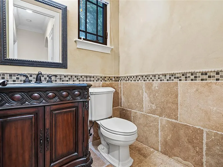 9841 Covent Garden Dr — Photo 30
