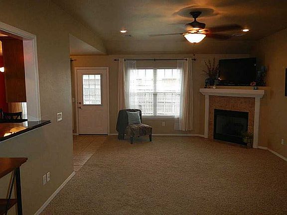 5th image of 1030 Sunflower Dr