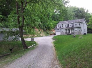 304 Dutey Dr, Coal Grove, OH 45638