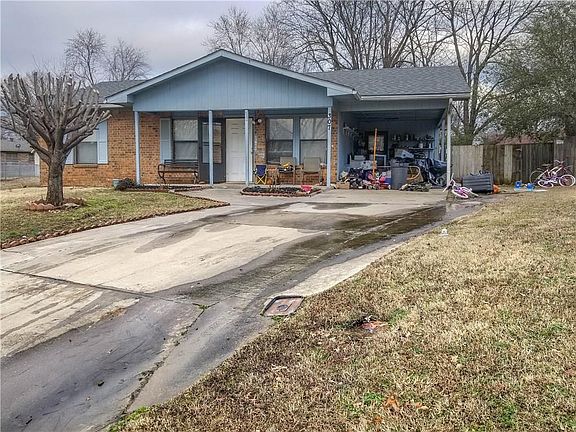 2nd image of 307 S 41st St