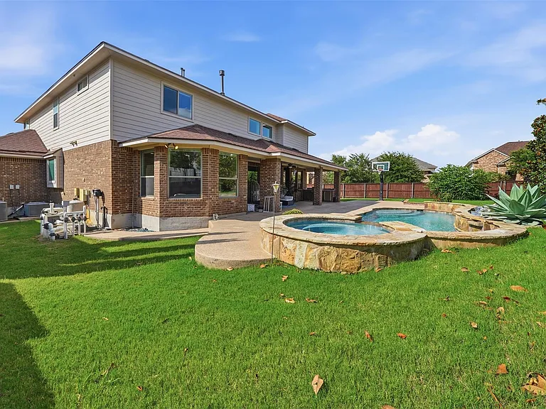 2229 Champions Corner Dr — Photo 38