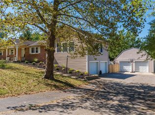 5277 Willowdale Rd, Springfield, OH 45502