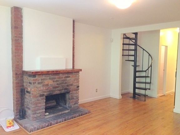 2nd image of 218 E 13th St Ph 3