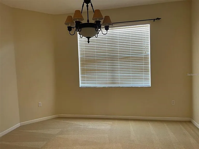 9035 Vista Verde Dr — Photo 6