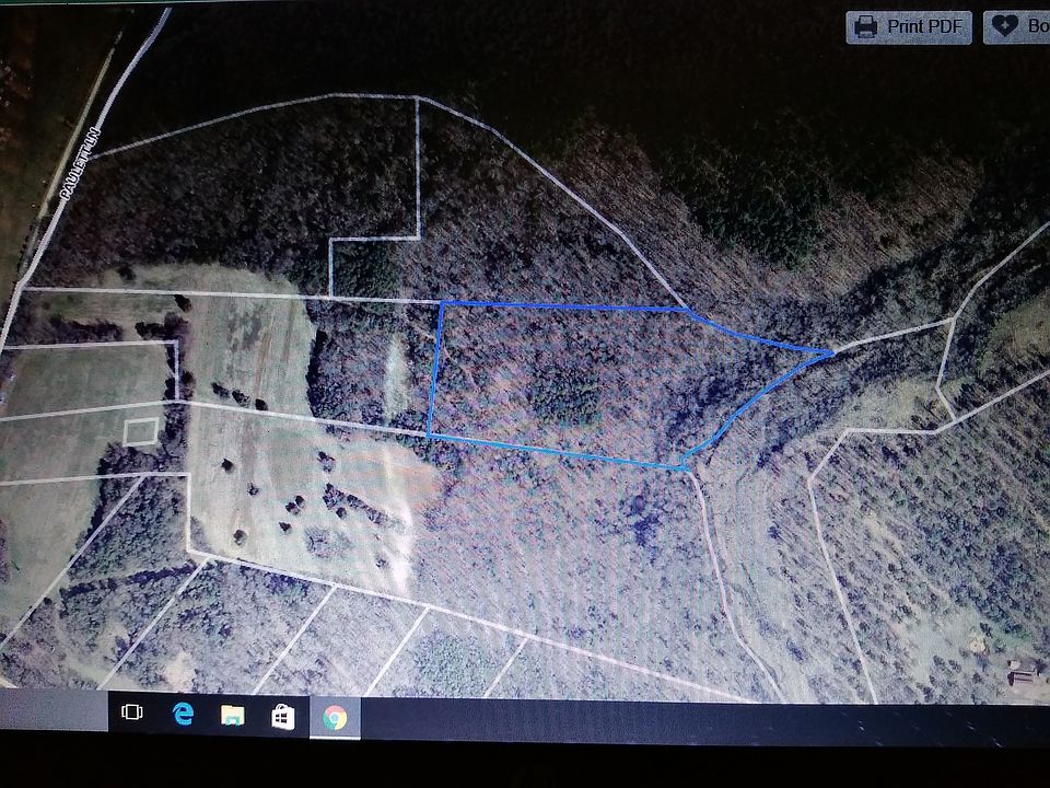 2nd image of Paulette Ln