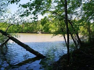 29 Central Ave, Granite Falls, NC 28630