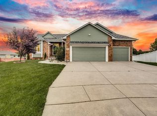 2340 S McKenzie Ct, Andover, KS 67002