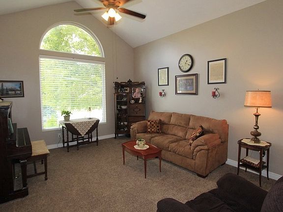 3rd image of 11239 S Gunn Trail Cir