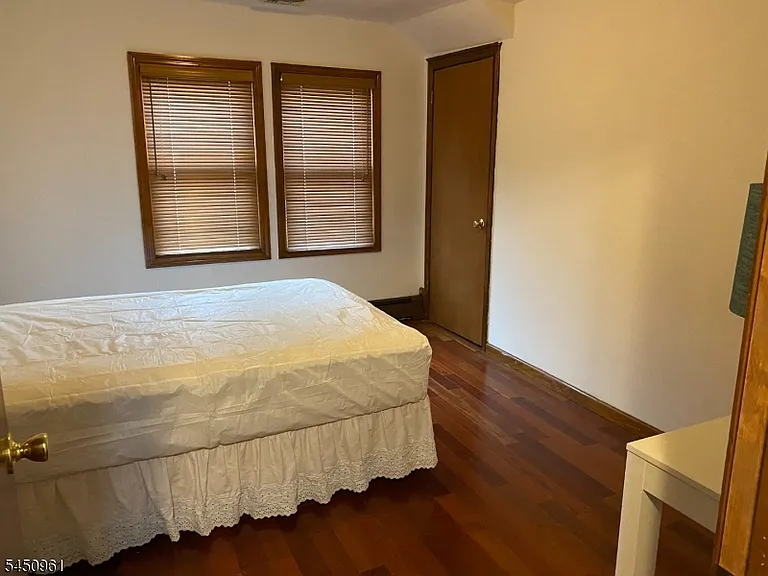 43 Martha Ave #2 — Photo 15