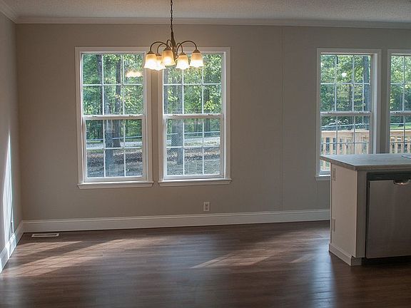 Sunny Breakfast Room