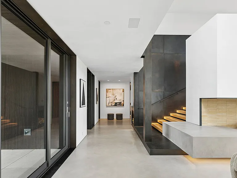 408 Further Ln — Photo 10