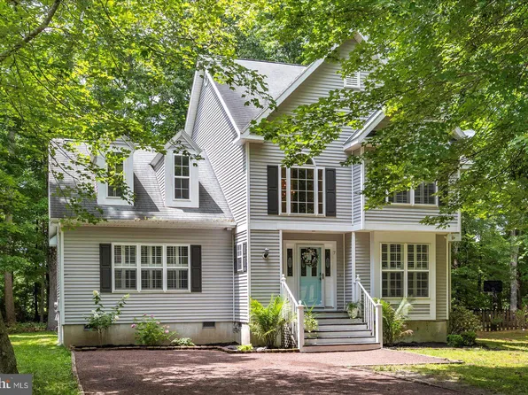 7 Burr Hill Dr, Ocean Pines, MD 21811