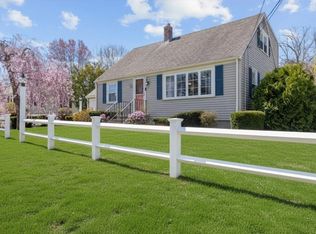 16 Marion Rd, Weymouth, MA 02191
