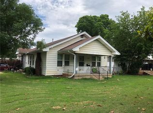 1628 W Montana Ave, Chickasha, OK 73018