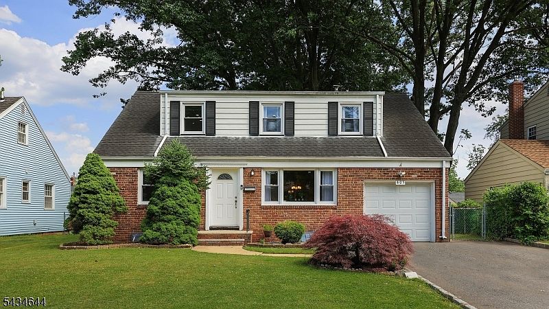 1st image of 405 Martin Rd