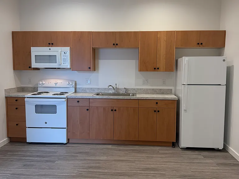 115 Main Ave #206 — Photo 4