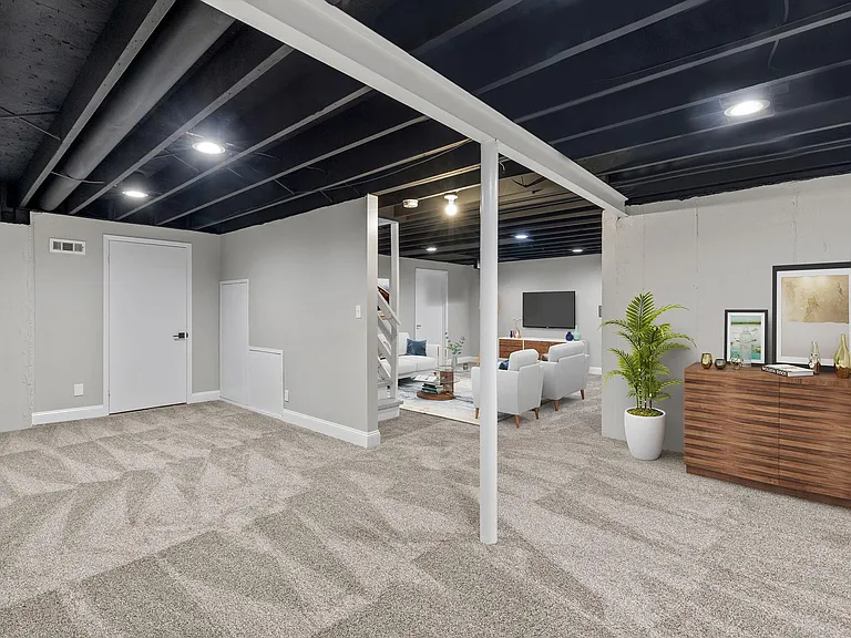 1112 Sombrero Trl — Photo 21