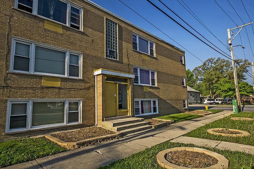 1st image of 12507 S Ashland Ave #1W