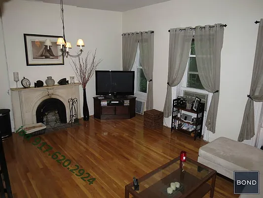 Rented by Bond New York | media 1